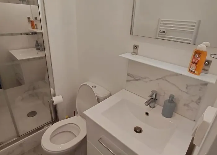 Pour Deux - アパート